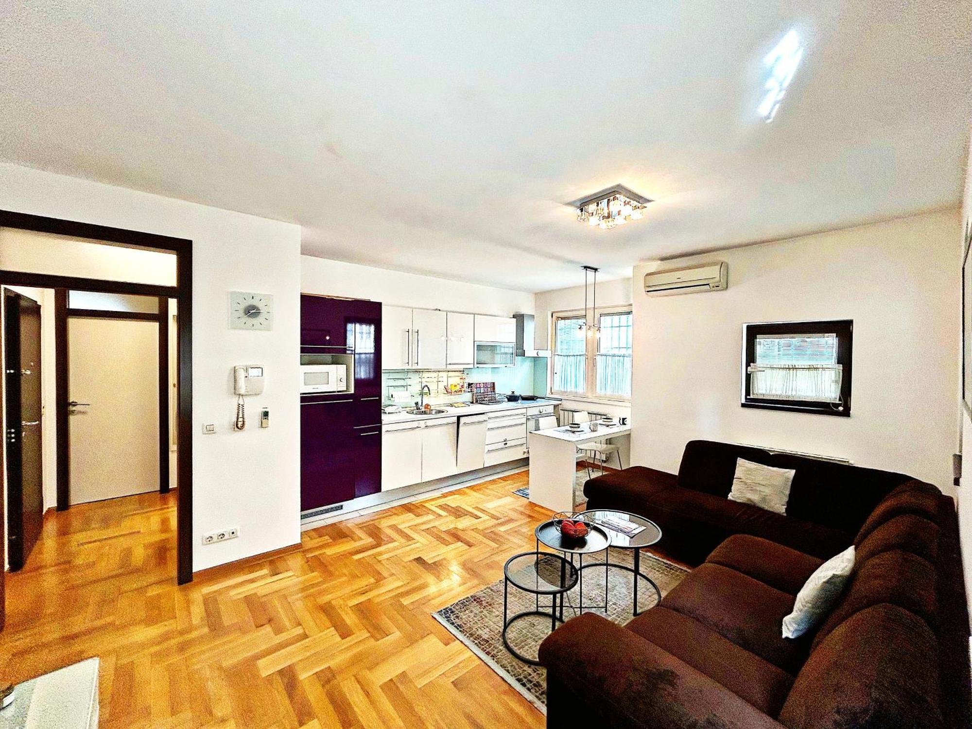 Appartamento Luxapart Basca Old Centar Free Parking